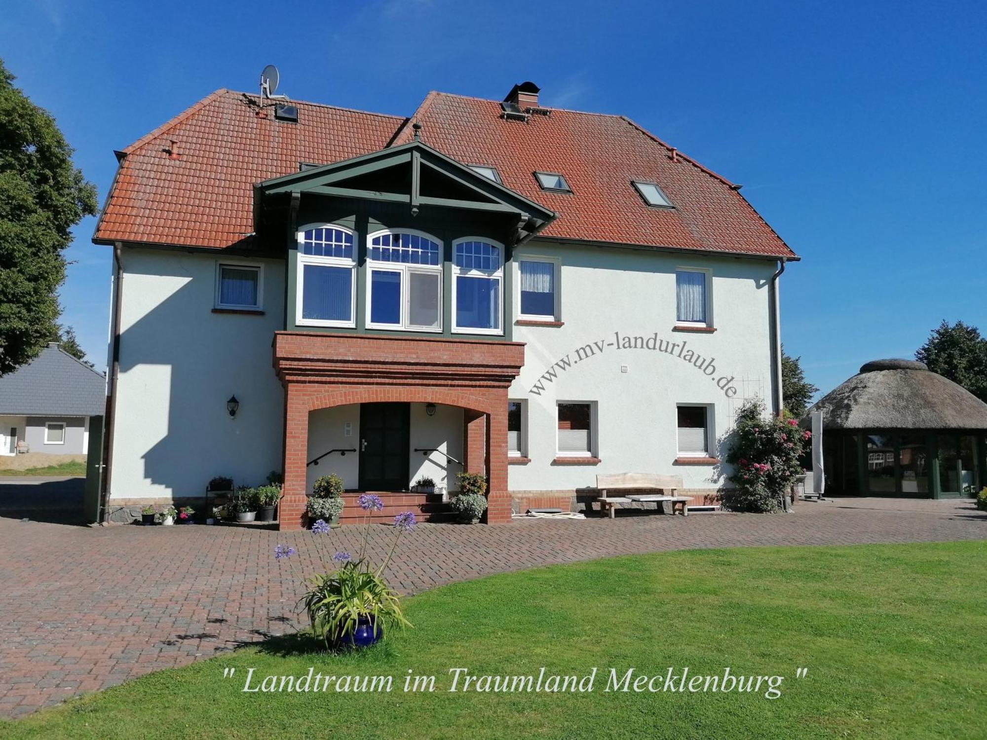 Landtraum Im Traumland Mecklenburg Appartement Warin Buitenkant foto